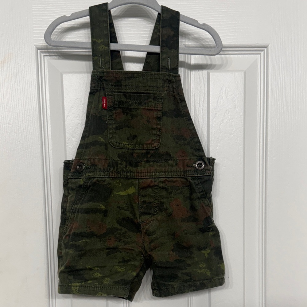 Levi's Kids Camouflage Short Overalls in Green and Brown